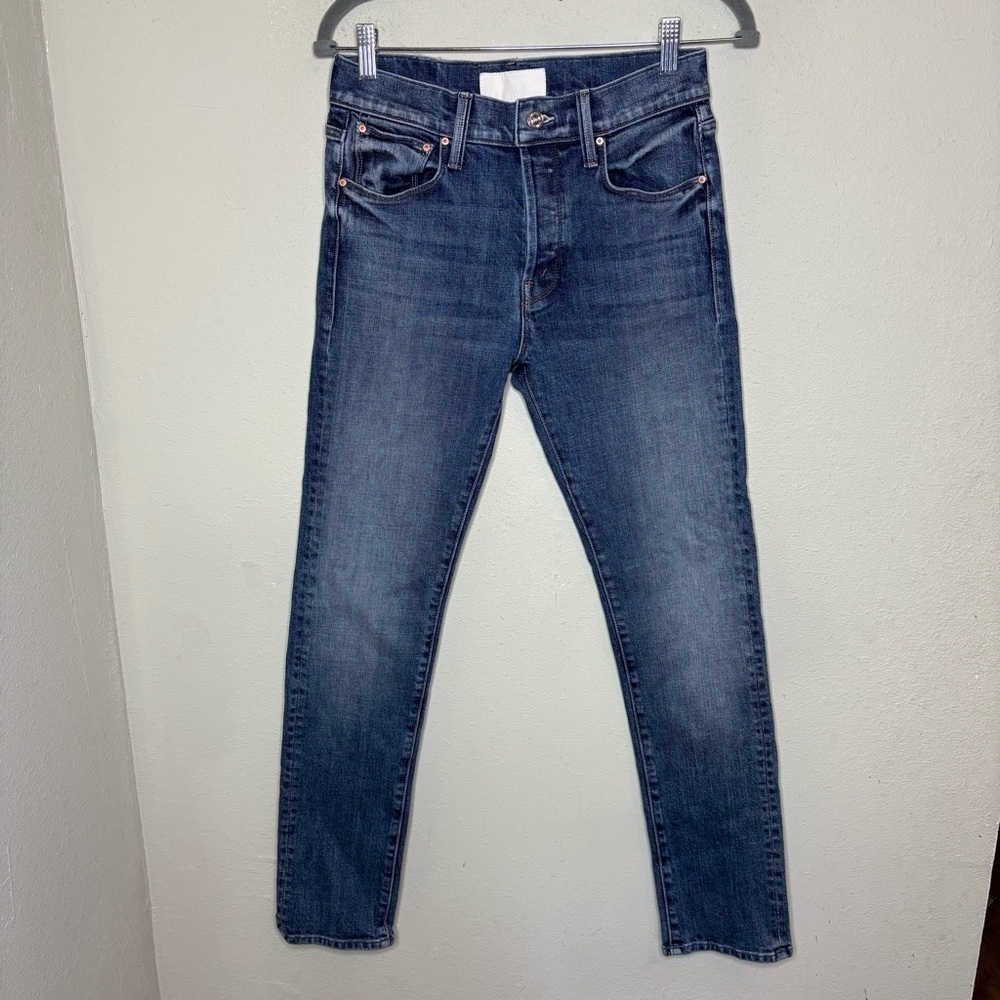 MOTHER The Proper Blue Straight Jeans with Classic Denim Wash (Truce)